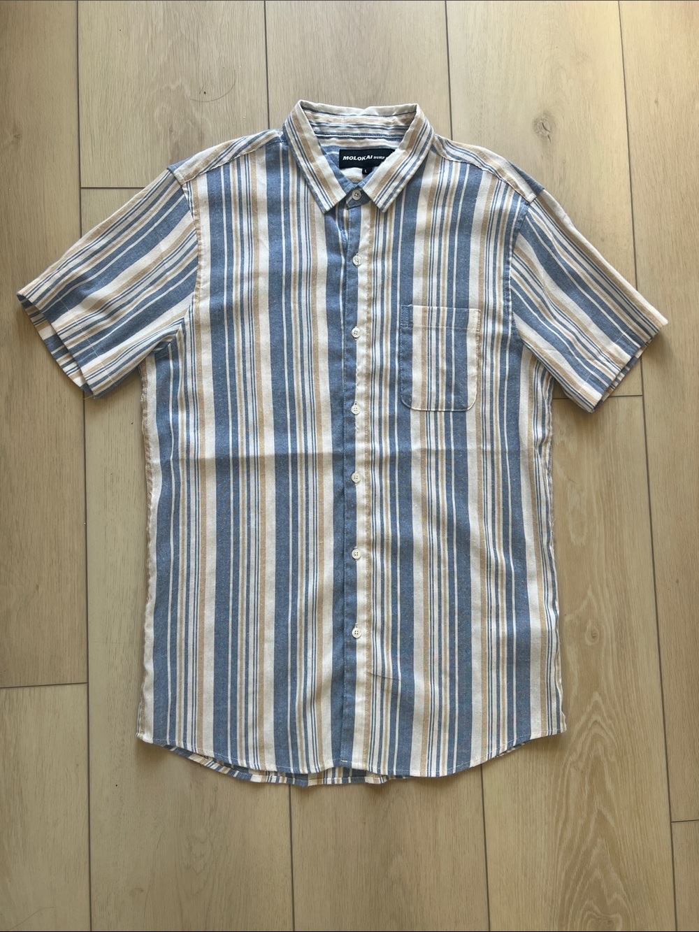 MOLOKAI Surf Co Striped Short-Sleeve Button-Down Shirt in Blue & Cream NWOT